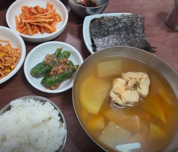 생생정보 할매 밥 됩니까 동탯국 밥상 부산 남포동 달례식당 동태정식 위치